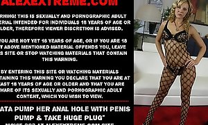 Zlata pump her anal hole with penis pump and take huge plug