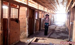 Canadian cowgirl shanda fay acquires drilled in the barn!