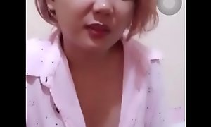 Indo girl live show her nipple