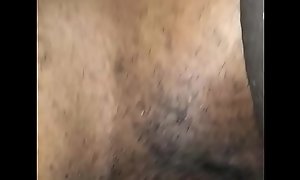 Hairy pussy mistakes piss for squirt