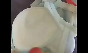 撸内衣
