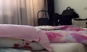 秃顶大叔吊福不浅找了这么漂亮还听话的干闺女 对白超淫荡