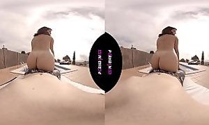 VR La vecina joven del quinto ninfomana entra en la piscina comunitaria cachonda y quiere follar en el exterior POV latina porno en español realidad virtual by PORNBCN 4K